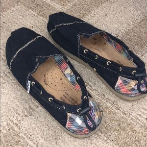 Bob slip-on shoes